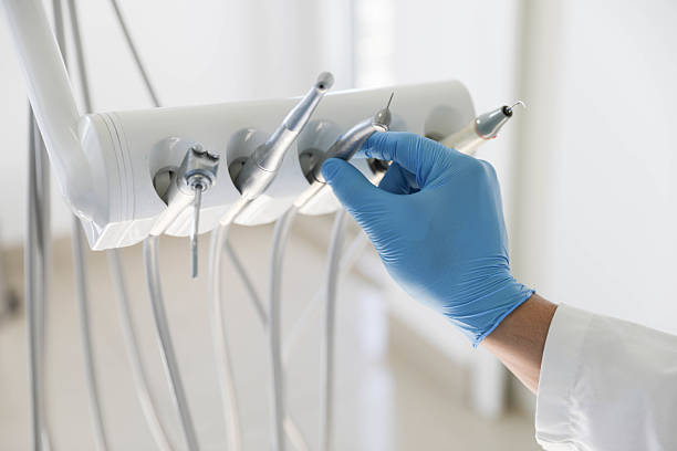 Professional Tooth Extraction technician working in Yelm, WA